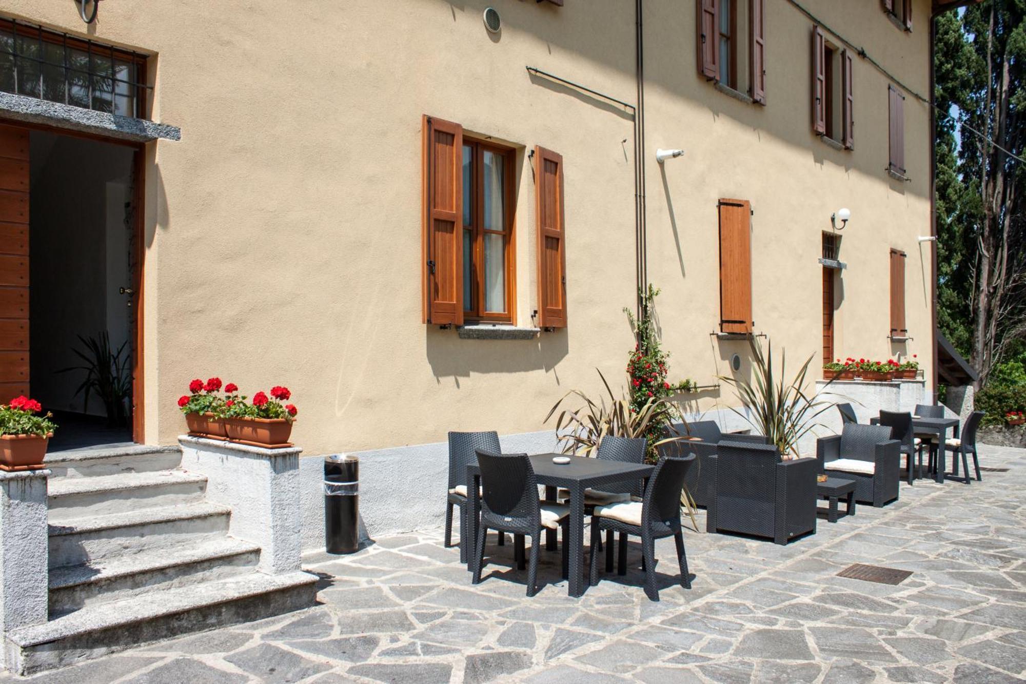 Appartamenti Villa Giulia เบลลาโจ ภายนอก รูปภาพ